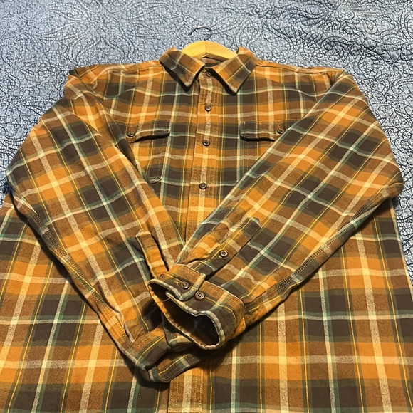 Mens Carhartt button up 100% cotton shirt. Size large - Picture 3 of 3